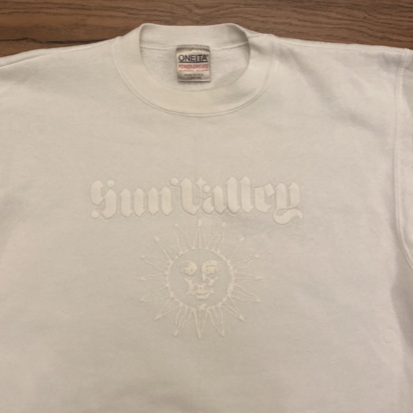 Vintage Other - Vintage Sun Valley White Puff Print Crewneck Sweatshirt Size Large